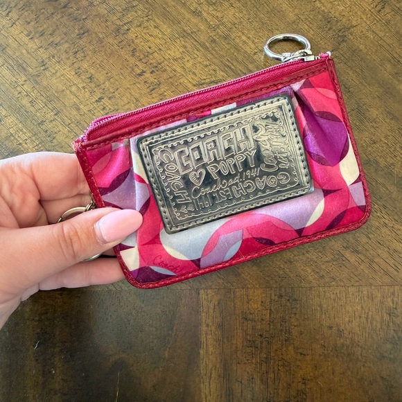 Coach Poppy Change Purse Keychain - Picture 3 of 6